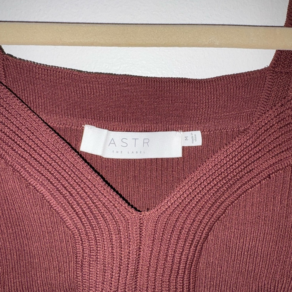 ASTR Brown Off-Shoulder Ribbed Sweater - Picture 5 of 5